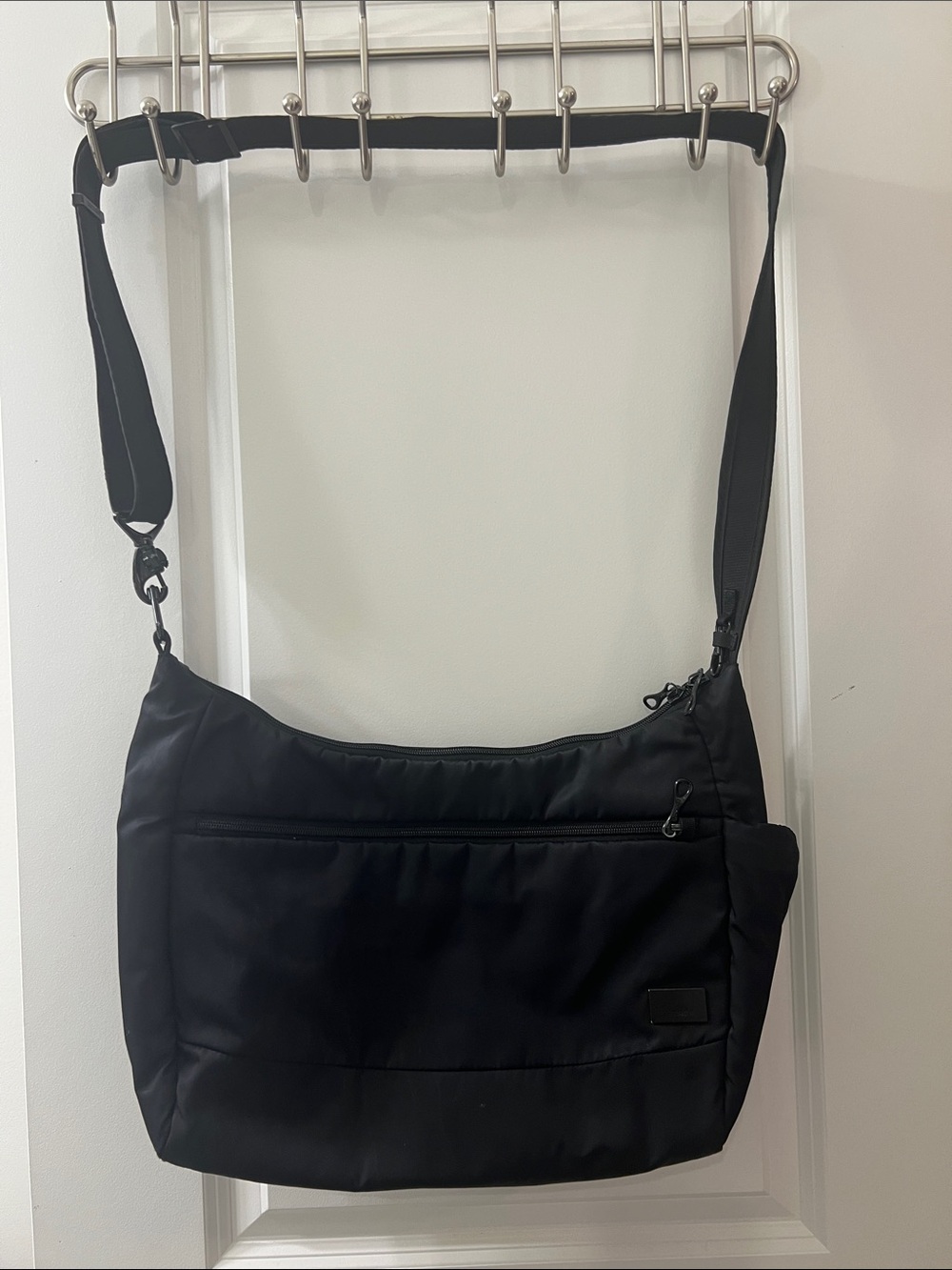 Black pacsafe antitheft Crossbody travel Bag